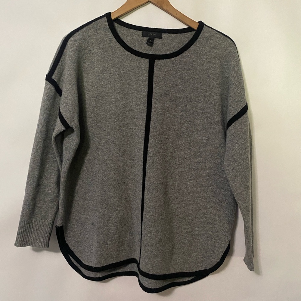 J Crew Soft Wool Oversized Sweater SX Gray Crew Neck Preppy Capsule Quiet Luxury